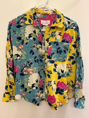 Anthropologie Floral Button-Up Shirt in Yellow, Pink, Blue